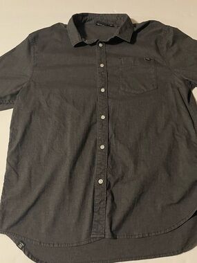 Vans Black Long-Sleeve Button-Down Shirt with Chest Pocket